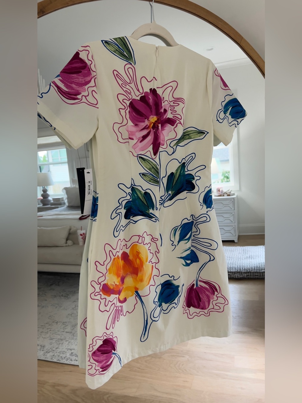 Maggy London Honor White Mini Dress with Multicolor Floral Print - NWT - Picture 13 of 13